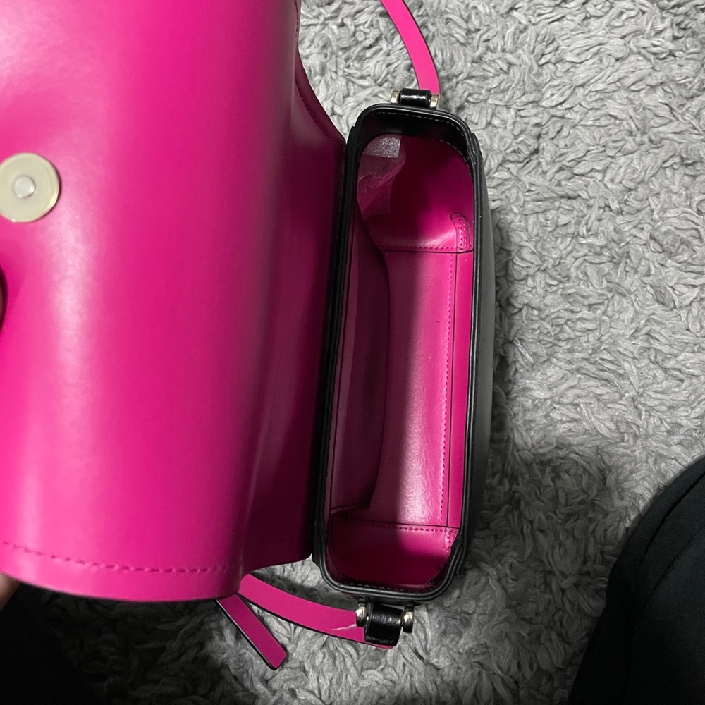 Kate Spade Purse - Picture 5 of 8